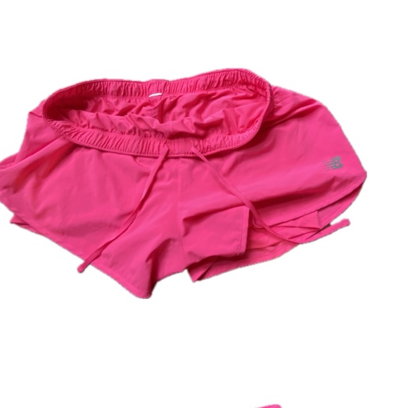 🎉New Balance Women's Athletic Shorts Hot Pink Size Large - Picture 5 of 5